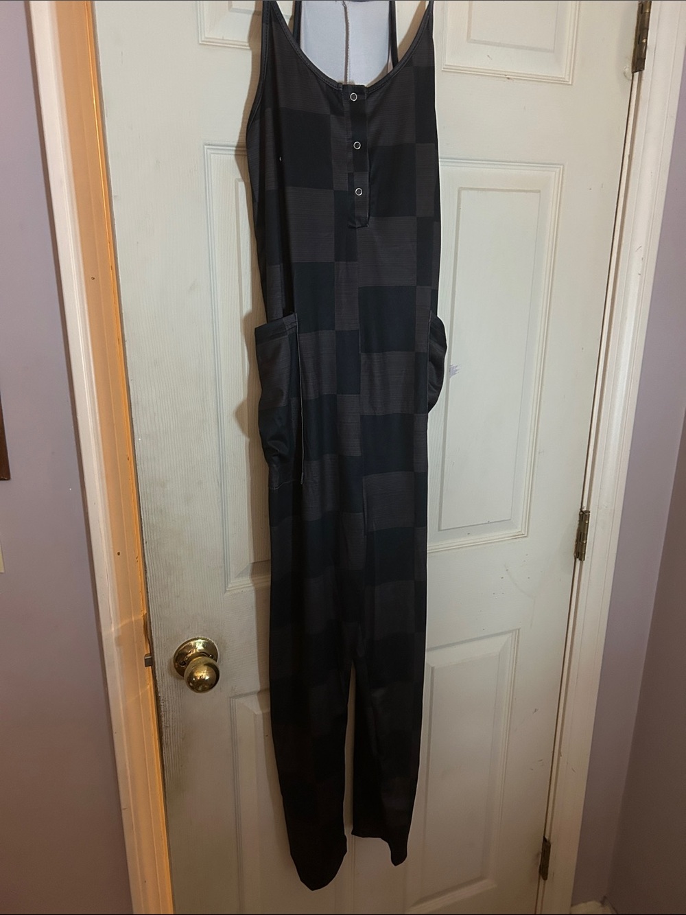 Womens Black Checkered Adjustable Spaghetti Strap Romper w/ pockets NWOT